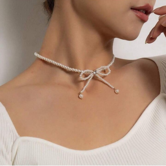 2/$30🌵 Princesscore Dainty Faux Pearl Bow Choker Necklace Fairycore Kawaii NEW - Picture 6 of 11